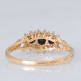 Anello vintage in oro giallo 9K con zaffiri (0.20ctw ca.) e diamanti (0.18ctw ca.), anni ‘70/‘80