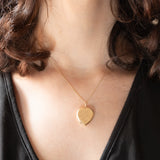 Ciondolo portafoto vintage a forma di cuore con lamina in oro giallo 9K, anni ‘60