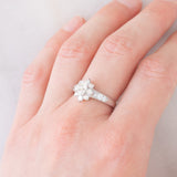 Anello a fiore vintage in platino con diamanti (1.33ctw), anni ‘90