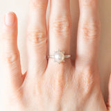 Anello a margherita vintage in oro bianco 14K con perla bianca coltivata e diamanti (0.08ctw ca.), anni ‘60