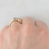Trilogy vintage in oro giallo 9K con tanzanite (0.35ct ca.) e diamanti di taglio brillante (0.05ctw ca.), anni ‘90