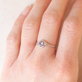 Anello vintage in oro bianco 9K con tanzanite (0.20ct ca.) e diamanti, anni ‘90
