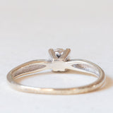 Anello vintage in oro bianco 9K con illusion setting di diamanti (0.10ctw ca.), anni ‘80/‘90