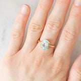 Anello da cocktail vintage in oro giallo 18K con acquamarina (3.50ct ca.), anni ‘60