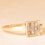 Anello vintage in oro giallo 9K con diamanti di taglio carré (0.30ctw ca.), anno 2016