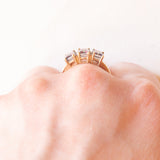 Anello vintage in oro giallo 9K con topazi mistici (1.80ctw ca.) e diamanti (0.03ctw ca.), anni ‘90/anni ‘2000