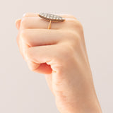 Anello a navette antico in oro giallo 18K e argento con diamanti di taglio vecchio (1.50ctw ca.), anni ‘10/‘20