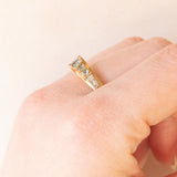 Anello vintage in oro giallo e bianco 9K con paste di vetro azzurre e diamanti, anno 2009