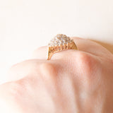 Anello a fiore vintage in oro giallo 9K e diamanti (0.25ctw ca.), anno 1994
