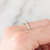 Anello a fiore vintage in platino con diamanti di taglio brillante (0.45ctw), anni ‘90