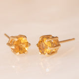 Orecchini punto luce vintage in oro giallo 9K con quarzi citrini (0.40ct ca.), anni ‘70
