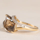 Anello da cocktail vintage in oro giallo 9K con quarzo fumé (2ct ca.) e diamanti (0.05ctw ca.), anni ‘70