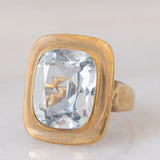 Anello da cocktail vintage in oro giallo 8K con spinello azzurro sintetico (7ct ca.), anni ‘60/‘70