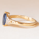 Anello vintage in oro giallo con zaffiro (0.80ct ca.) e diamanti di taglio brillante (0.18ctw ca.), anni ‘80