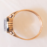 Anello vintage in oro giallo 14K con corniola incisa con profilo di soldato romano, anni ‘50/‘60