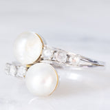 Anello contrarier vintage in oro bianco 18K con perle bianche e diamanti di taglio rosetta (0.36ctw ca.), anni ‘50/‘60