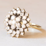 Anello a fiore vintage in oro giallo 18K con diamanti di taglio brillante (1.60ctw ca.), anni ‘60/‘70