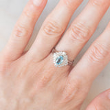 Anello ballerina vintage in platino con acquamarina (0.60ct) e diamanti (0.27ctw), anni ‘80