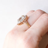 Anello a margherita vintage in oro giallo e bianco 9K con quarzo verde e diamanti, anni ‘70/‘80