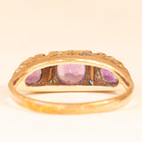 Anello vittoriano in oro giallo 9K con ametiste (0.30ctw ca.) e diamanti (0.04ctw ca.), primi del ‘900