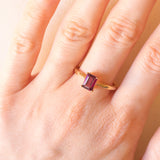Anello vintage in oro giallo 9K con ametista (0.80ct ca.), anni ‘70/‘80
