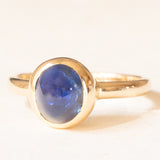 Solitario vintage in oro giallo 18K con zaffiro cabochon (2.50ct ca.), anni ‘60/‘70