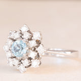 Anello a fiocco di neve vintage in oro bianco 14K con acquamarina (0.50ct ca.) e diamanti (0.70ctw ca.), anni ‘70