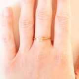 Anello a margherita vintage in oro giallo 18K con diamanti di taglio brillante (0.36ctw ca.), anni ‘60