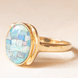 Anello vintage in oro giallo 9K con mosaico di opali triplet