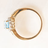 Anello vintage in oro giallo 9K con topazi azzurri (1.64ctw ca.) e diamanti (0.14ctw ca.), anni ‘80
