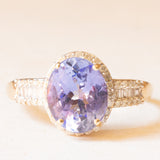 Anello da cocktail vintage in oro giallo e bianco 9K con tanzanite (3.20ct ca.) e diamanti (0.46ctw ca.)