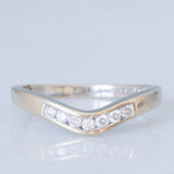 Anello a “V” vintage in oro bianco 9K con diamanti (0.10ctw ca.)