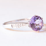 Anello vintage in oro bianco 9K con ametista (1.50ct ca.) e diamanti (0.04ctw ca.)