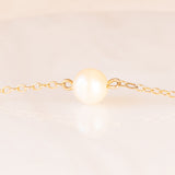 Collana vintage in oro giallo 9K con perle bianche, anni ‘40/‘50