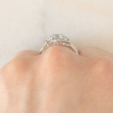 Anello vintage in oro bianco 9K con acquamarine (0.50ctw ca.) e diamanti (0.05ctw ca.), anni ‘90