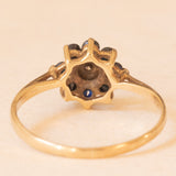 Anello a fiore vintage in oro giallo 9K con zaffiri (0.40ctw ca.) e diamante, anno 1992