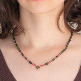 Collana vintage con tormaline verdi e rosa e con chiusura in oro giallo 18K