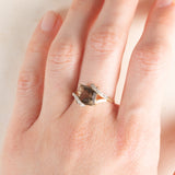 Anello da cocktail vintage in oro giallo 9K con quarzo fumé (2ct ca.) e diamanti (0.05ctw ca.), anni ‘70