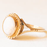 Anello da cocktail vintage in oro giallo 9K con opale (0.20ct ca.), anni ‘60