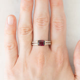 Anello vintage in oro giallo 8K con rodolite e diamanti, anni ‘80