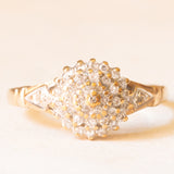 Anello a fiore vintage in oro giallo e bianco 9K con diamanti (0.25ctw ca.), anni ‘60/‘70