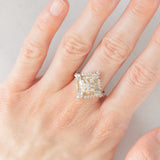 Anello vintage in oro giallo e bianco 14K con diamanti di taglio brillante e baguette (0.75ctw ca.), anni ‘70/‘80