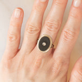 Anello Art Déco in oro giallo 14K con onice e diamante, anni ‘30