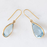 Orecchini pendenti vintage in oro giallo 18K con topazi azzurri (22ctw ca.), anni ‘70/‘80