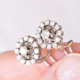 Orecchini a margherita vintage in oro bianco 18K con diamanti di taglio brillante (1ctw ca.), anni ‘60/‘70