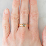 Solitario antico a fascia in oro giallo 14K con diamante di taglio rosetta (0.25ct ca.), primi del ‘900