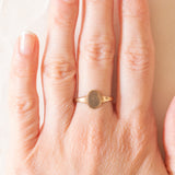 Anello da sigillo vintage in oro giallo 9K, anno 1956