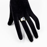 Anello vintage da cocktail in oro giallo 8k e spinello azzurro