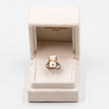 Anello antico in oro 14k e argento on cammeo su conchiglia, anni 20