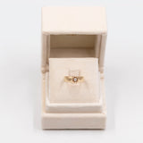 Solitario antico "Gypsy" in oro giallo 14k con diamante di taglio vecchio di 0,12ct, primi del '900